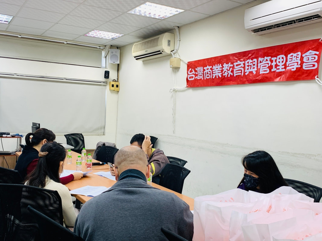 line album 2022117 220118 3 orig